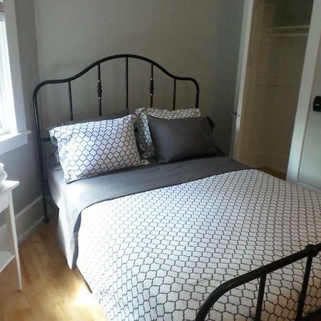 Beautiful, Clean, Quiet 2 Br-In Downtown Ottawa. Parking, Wifi And Netflix Included Apartment Exterior photo